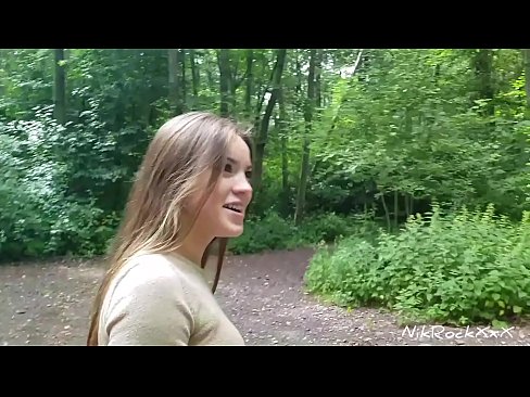 ❤️ Li vaig suggerir a l'Evelina que fotéssim en un lloc públic! Ella va dir que sí. Llavors la vaig follar pel cul i la vaig correr a la boca. Llavors es va enfadar. ❤ Porno a nosaltres ️❤